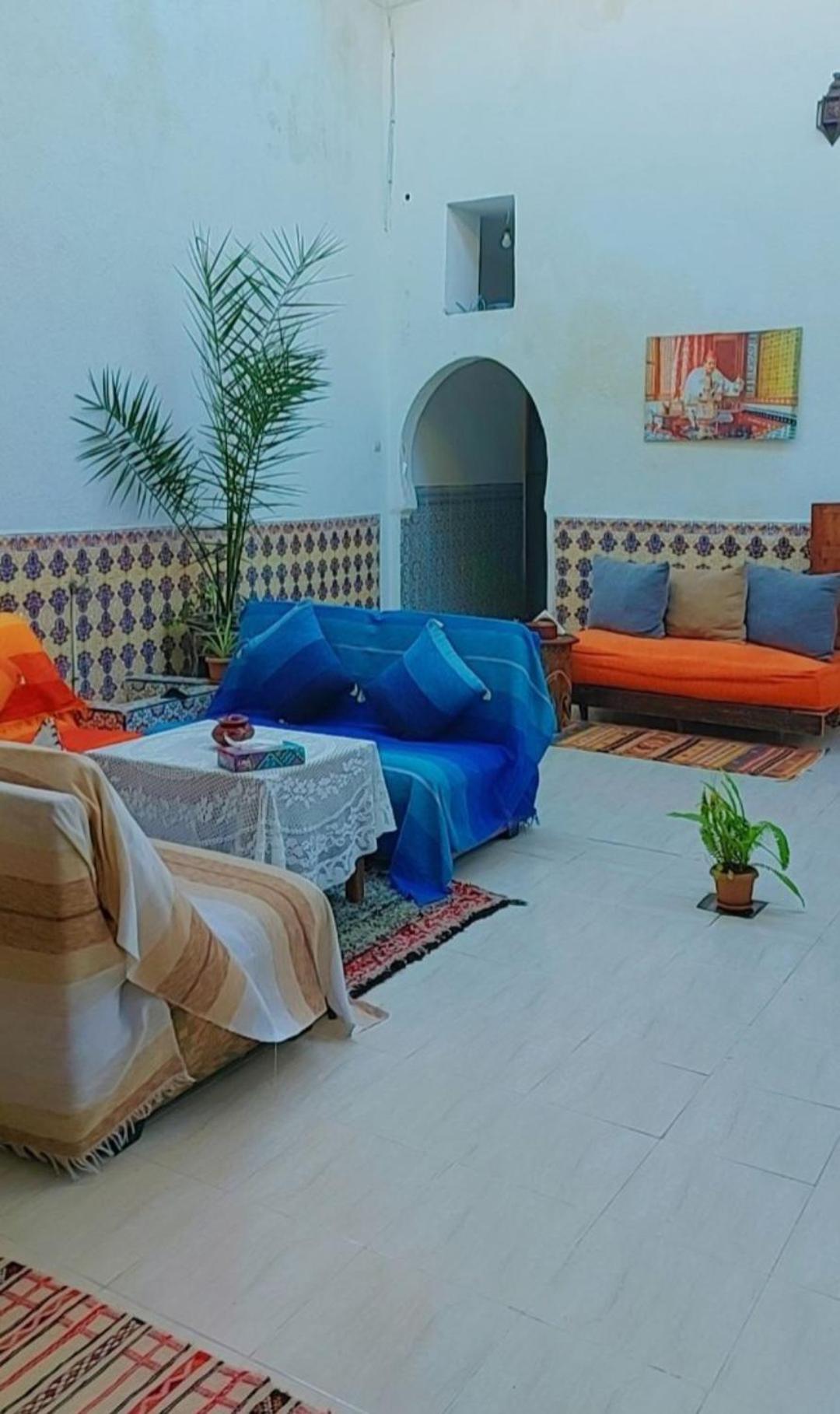 Riad Diafa Homestay *